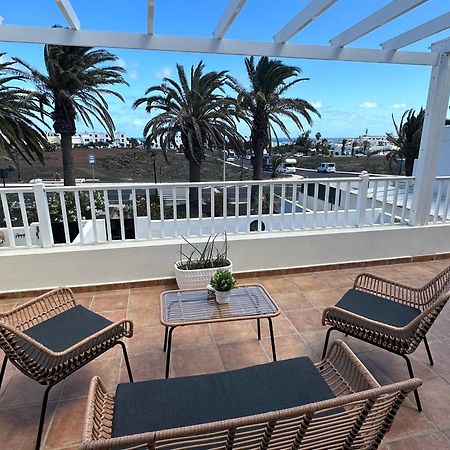 Villa Crotos Costa Teguise Bagian luar foto